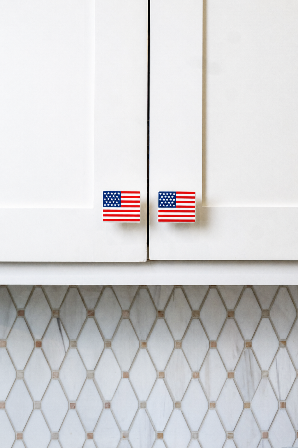 America Knobēz