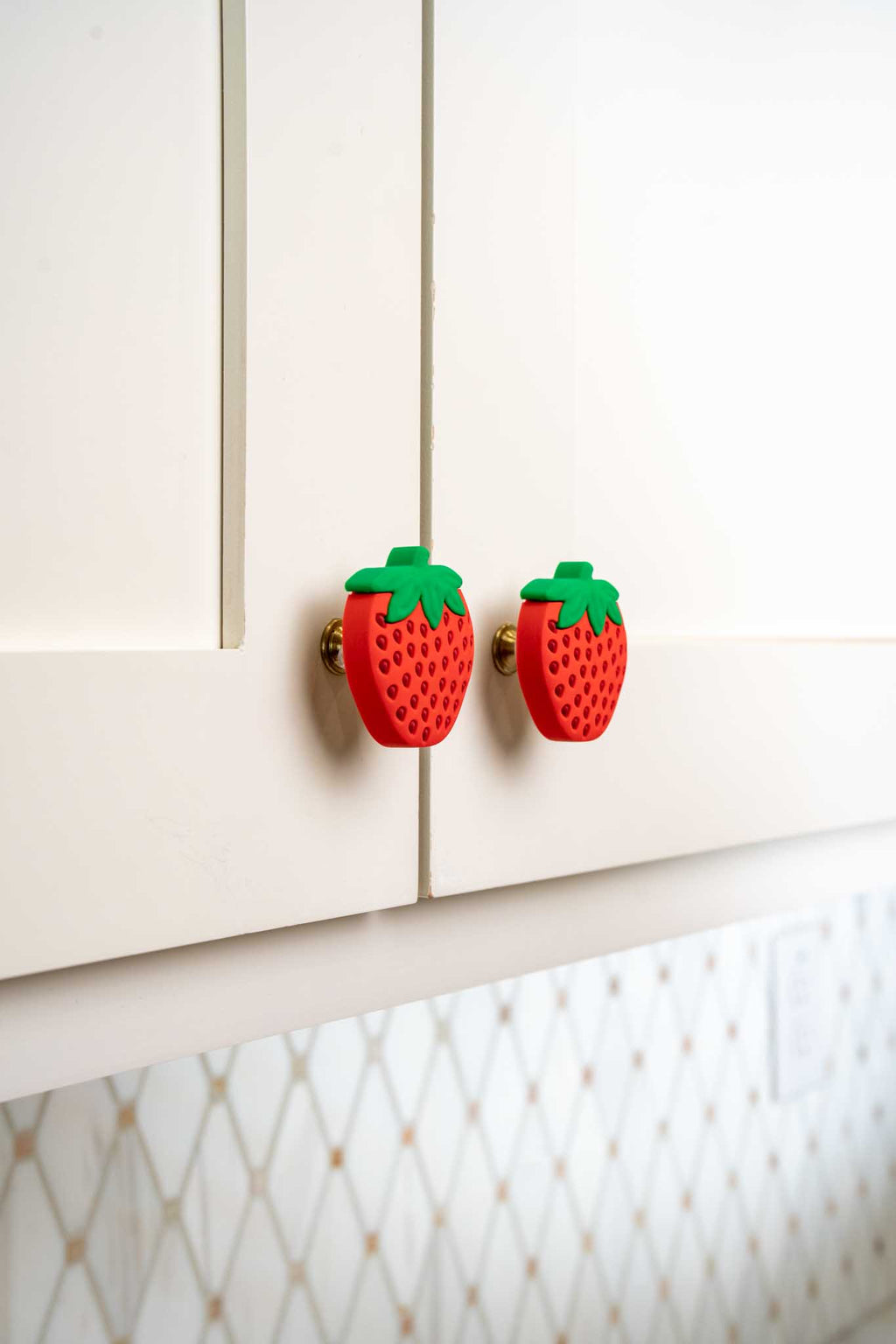 Strawberry Knobēz 6 pack