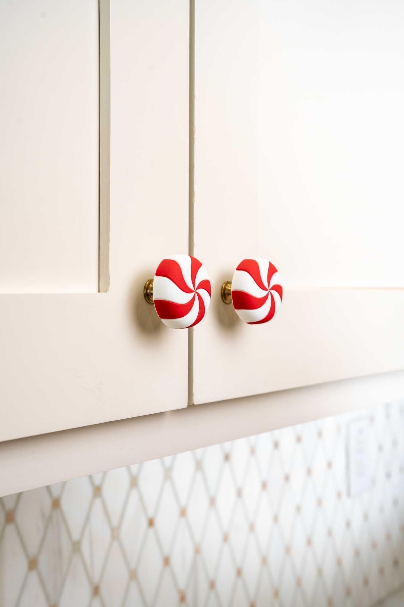 Red Peppermint Knobēz 12 pack