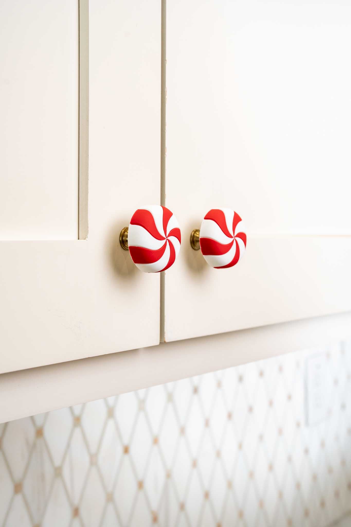 Red Peppermint Knobēz 6 pack
