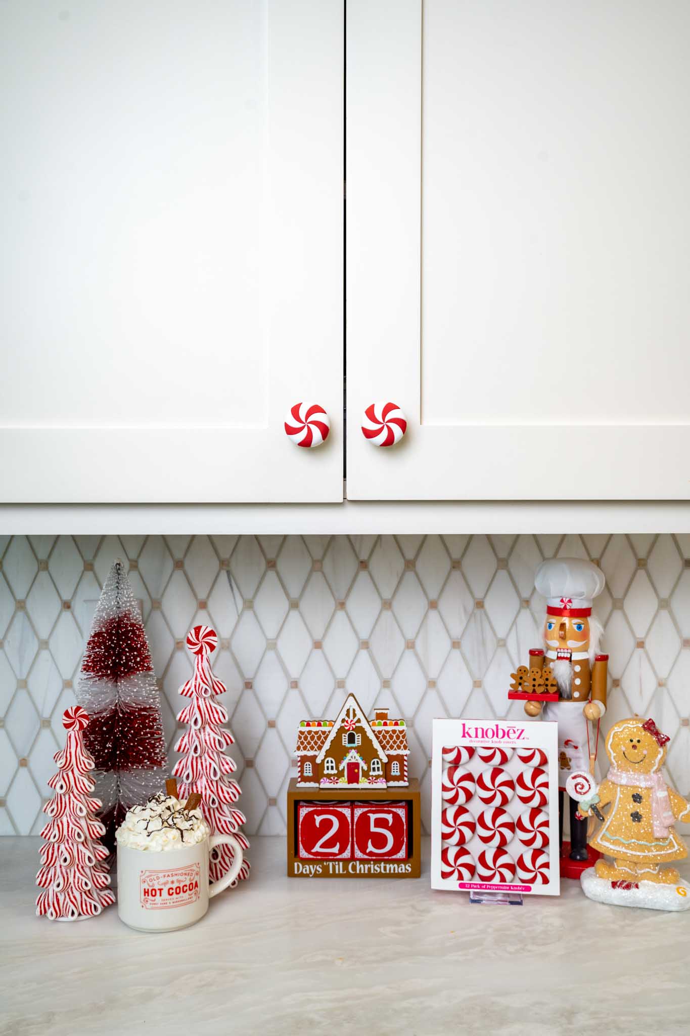 Red Peppermint Knobēz 12 pack
