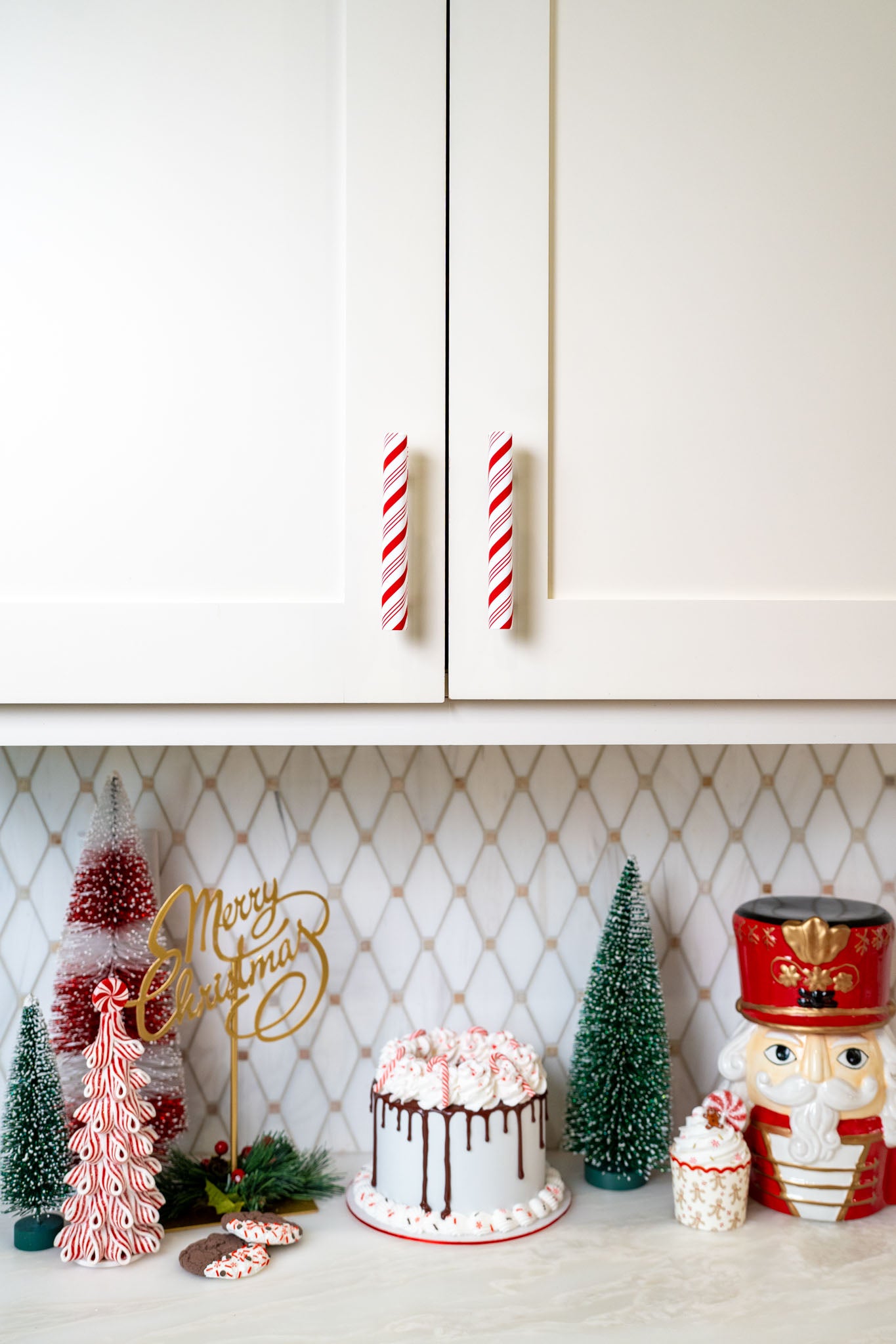 Small Peppermint Stick Handlez