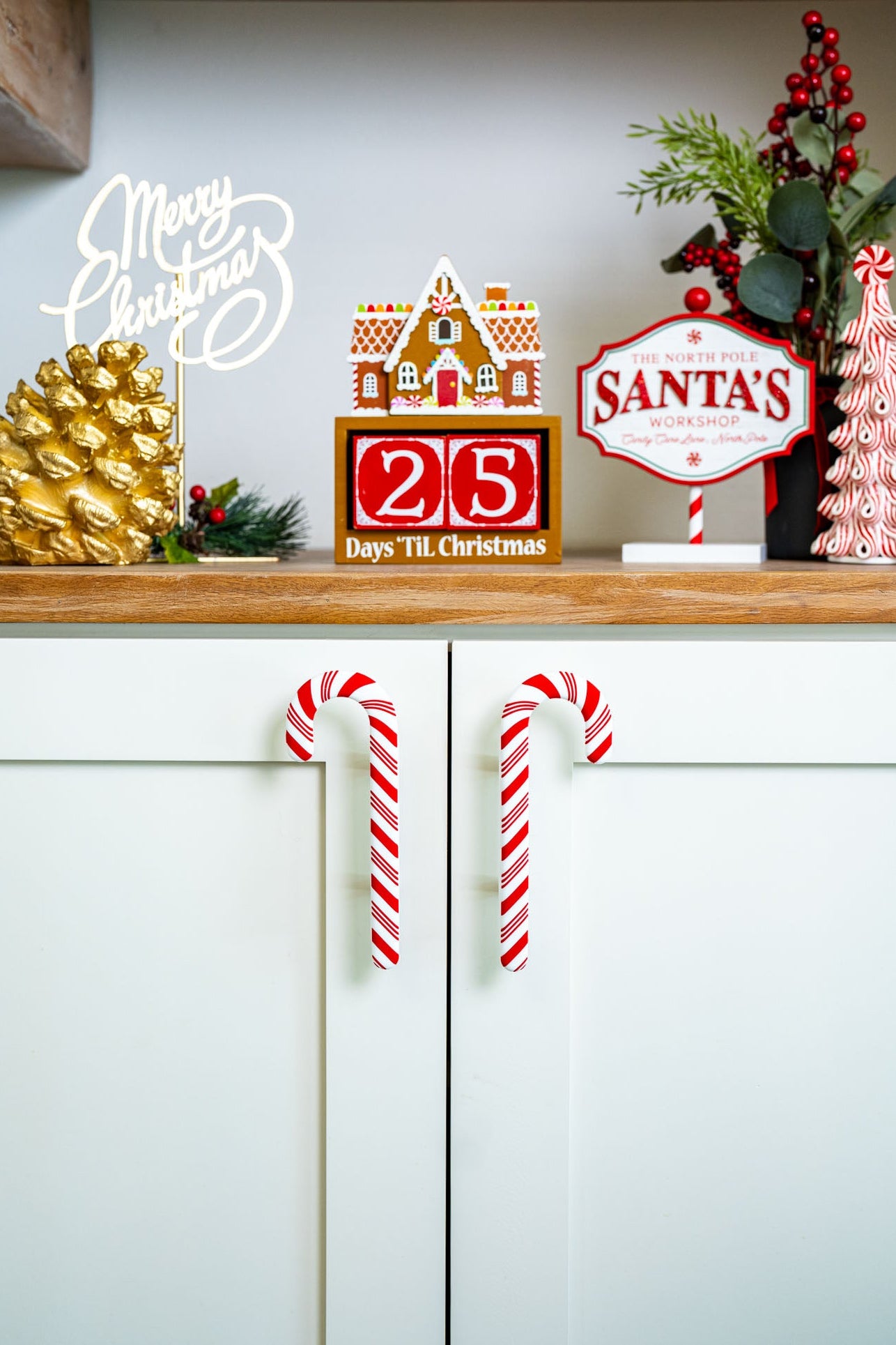 Small Candy Cane Handlez