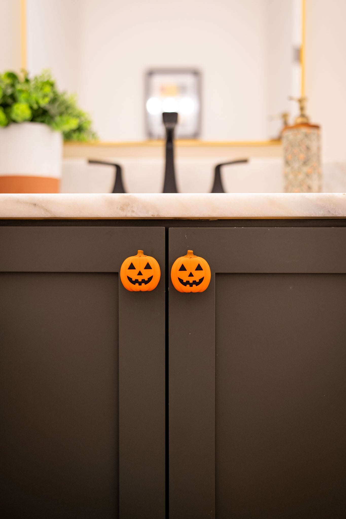 Jack O Lantern Knobēz